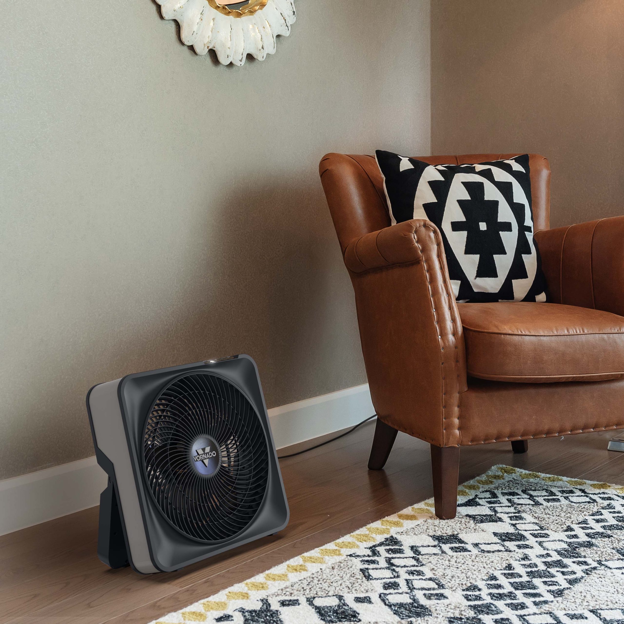 Model 80X High-Velocity Box Fan with Kickstand - Image 2