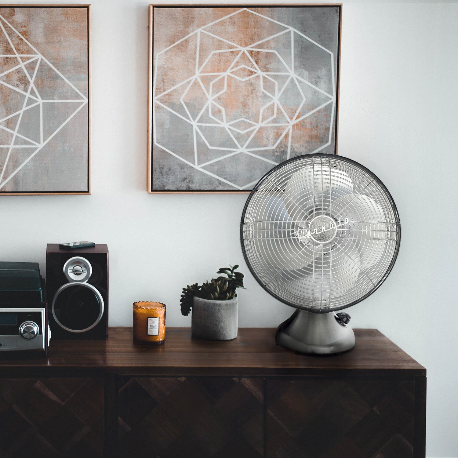 Silver Swan Vintage Oscillating Fan - Image 2